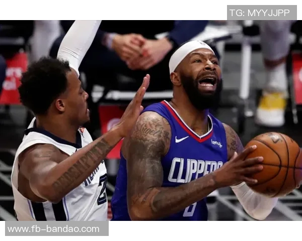 快船最后一攻战术设计巧妙小范与卢的配合展现战术智慧